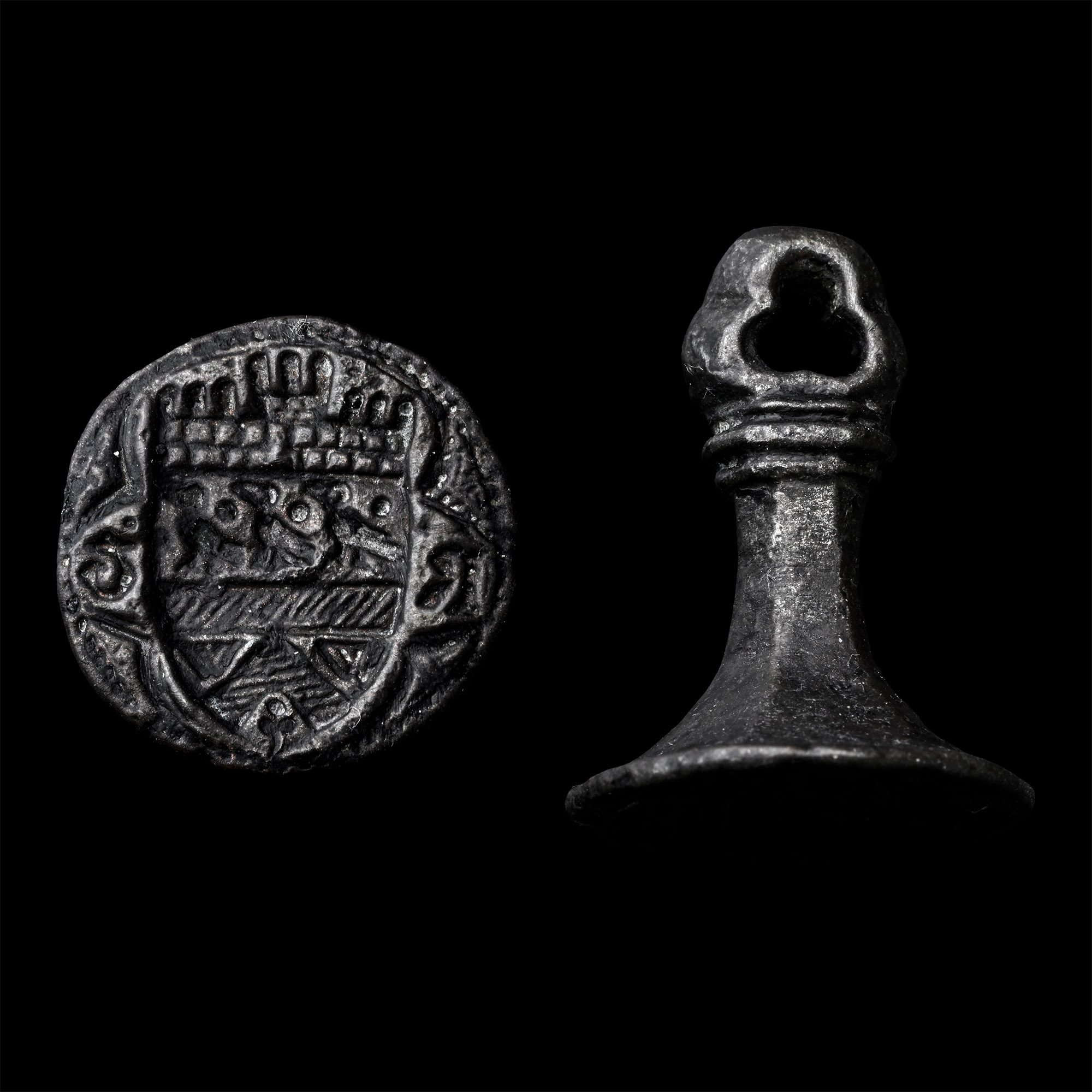 Large Medieval Knight's Heraldic Seal Matrix