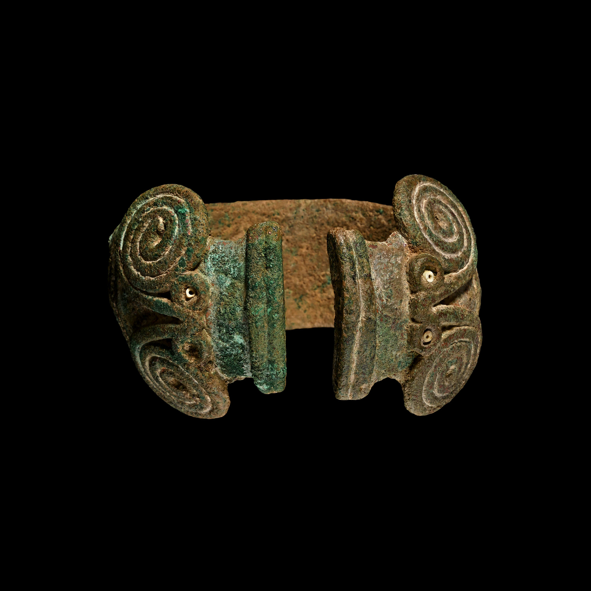 Very Large Bactrian Copper Armband with Animal-Headed Terminals