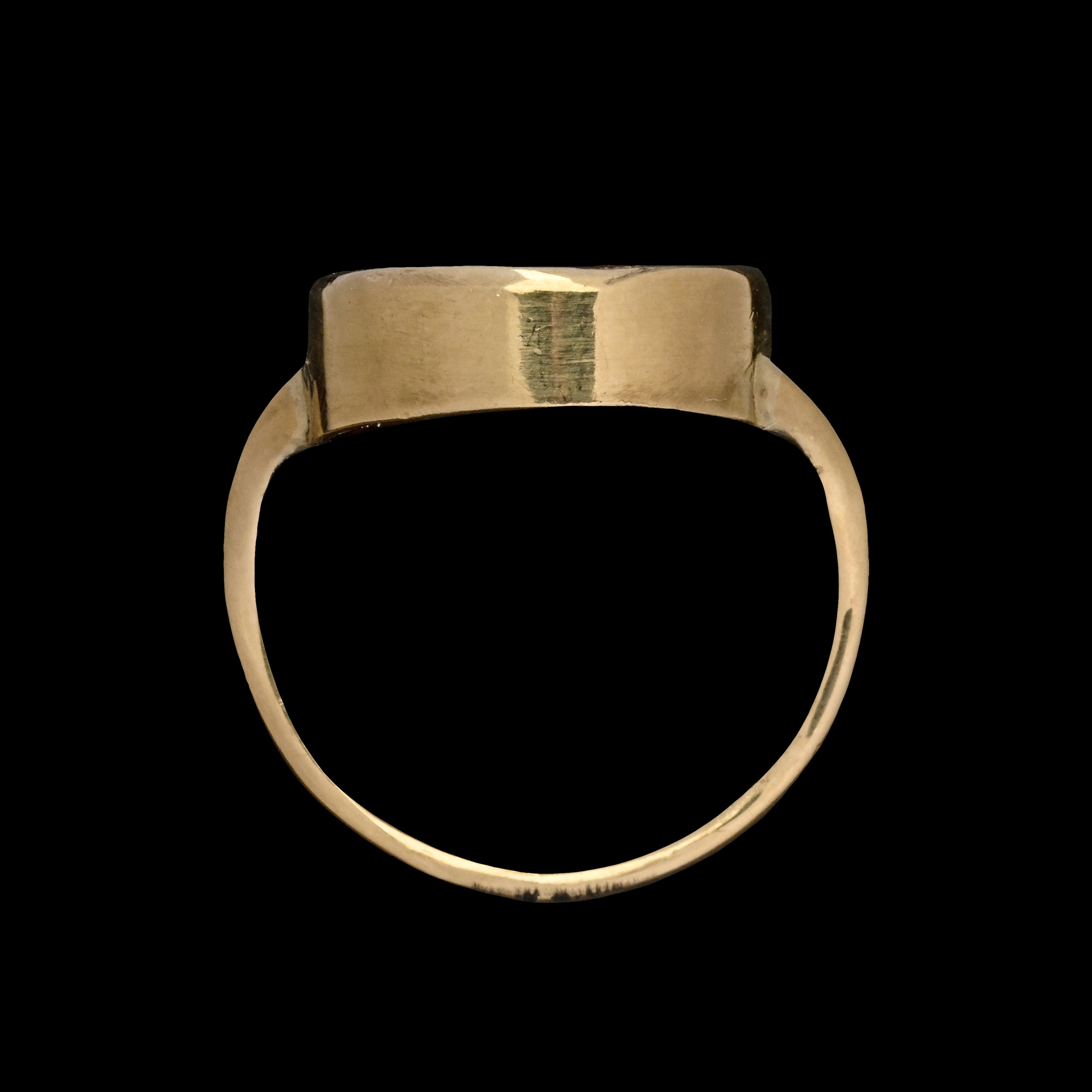 Parthian Carnelian Gemstone of a Goat-Headed Rhyton in Gold Ring