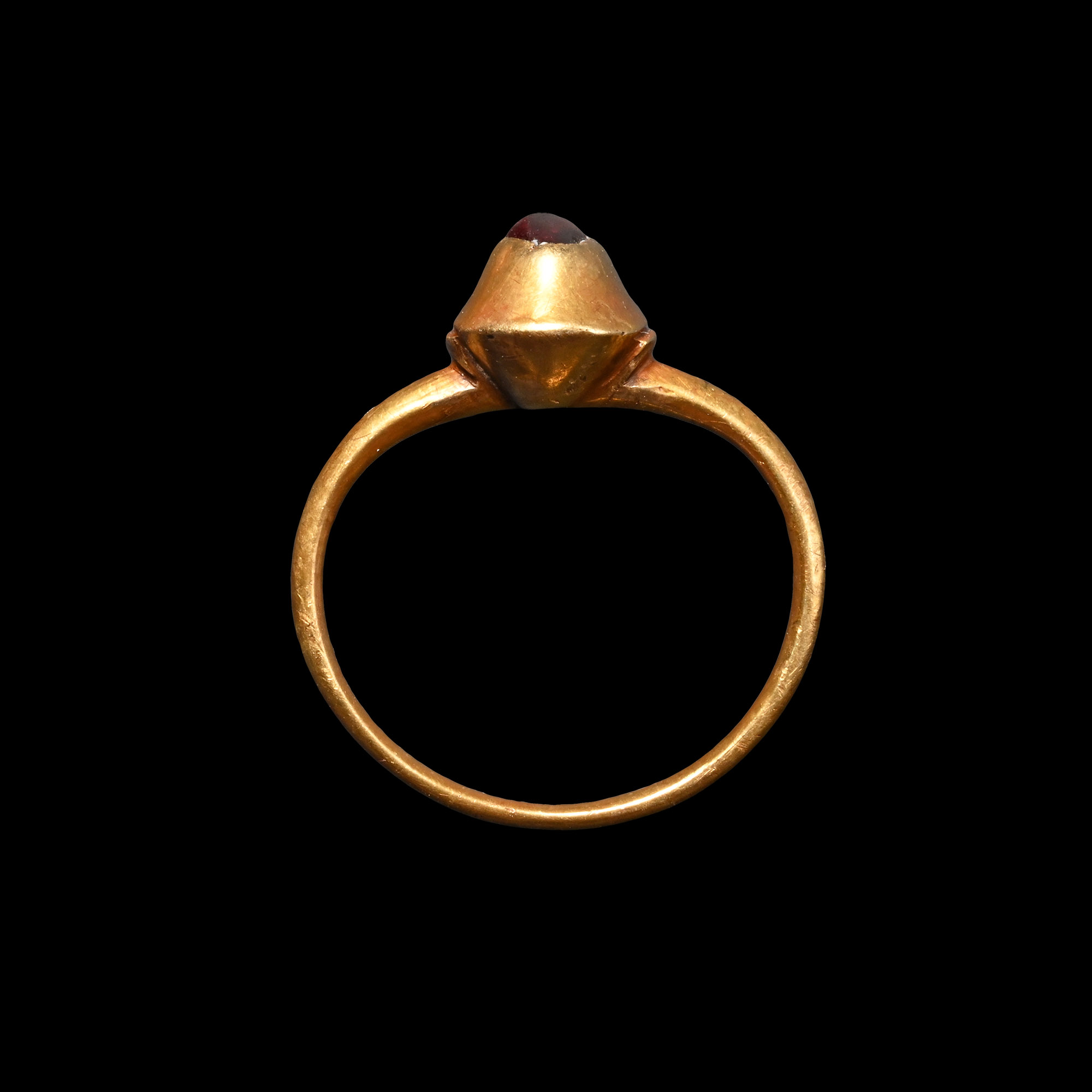 Medieval Gold Ring with Cabochon Garnet