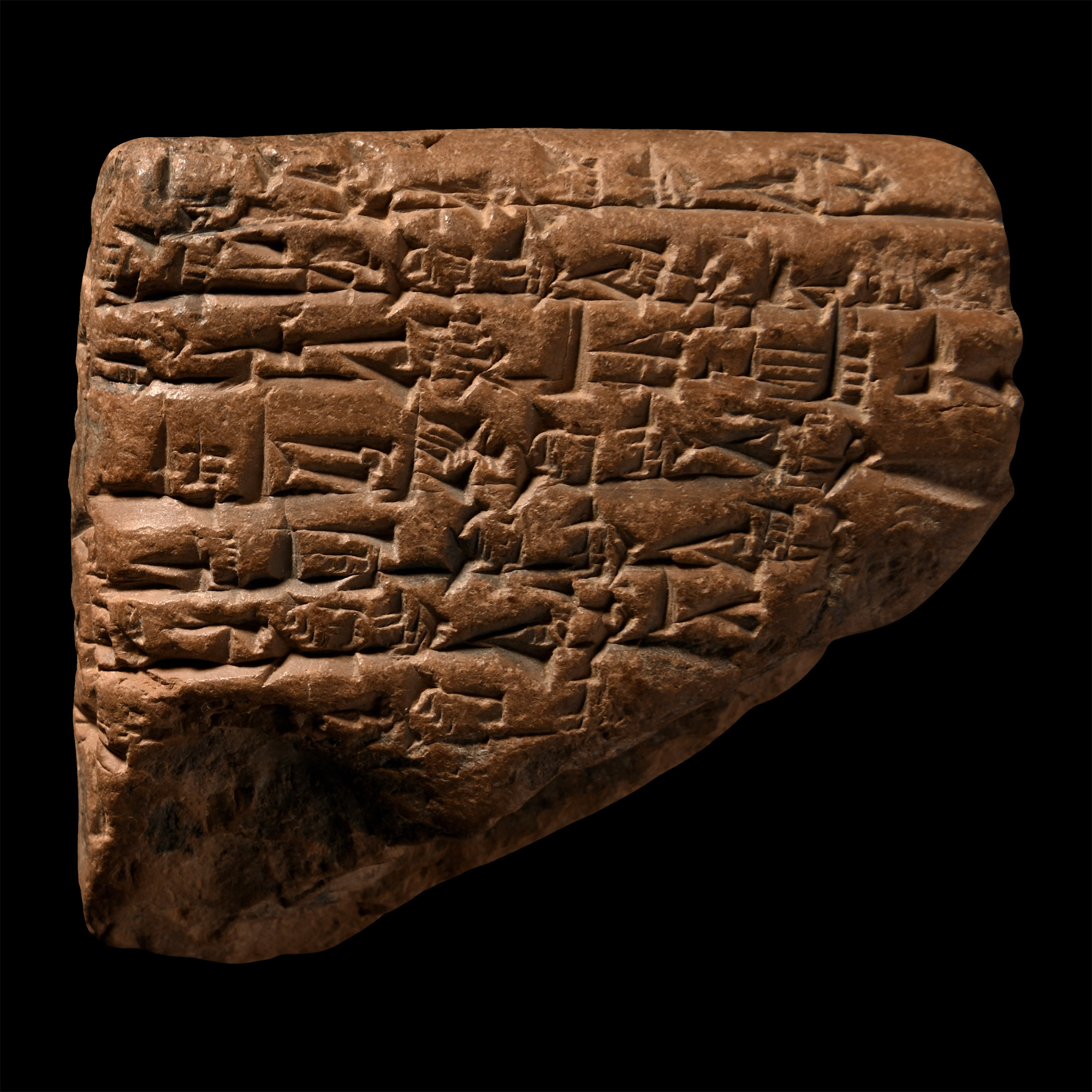 Ur III Terracotta Cuneiform Tablet Fragment with Accounts of Barley