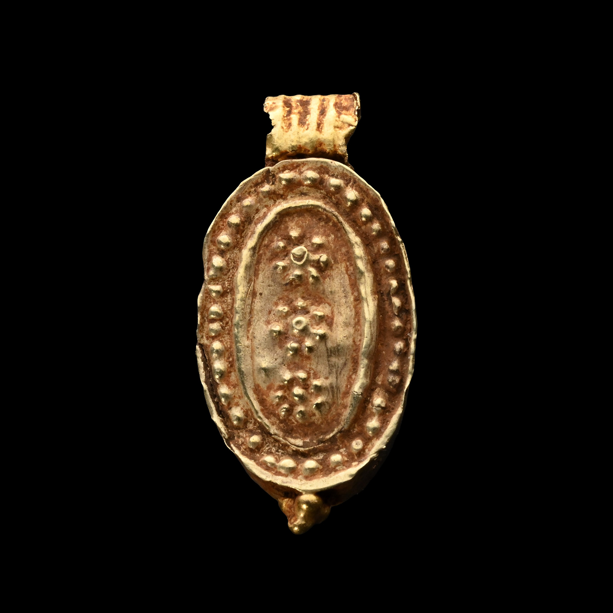 Roman Gold Pendant with Skeleton Gemstone