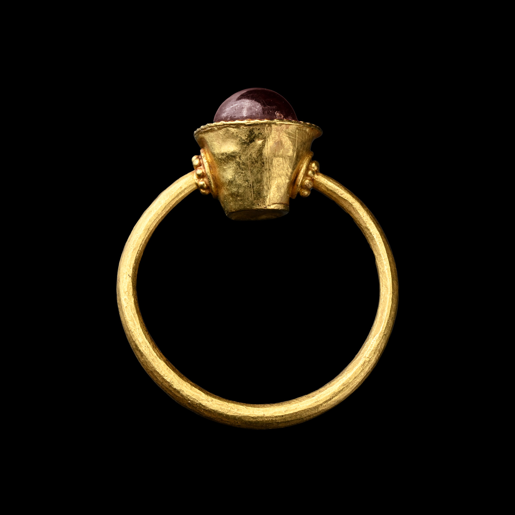 Byzantine Gold Ring with Cabochon Garnet