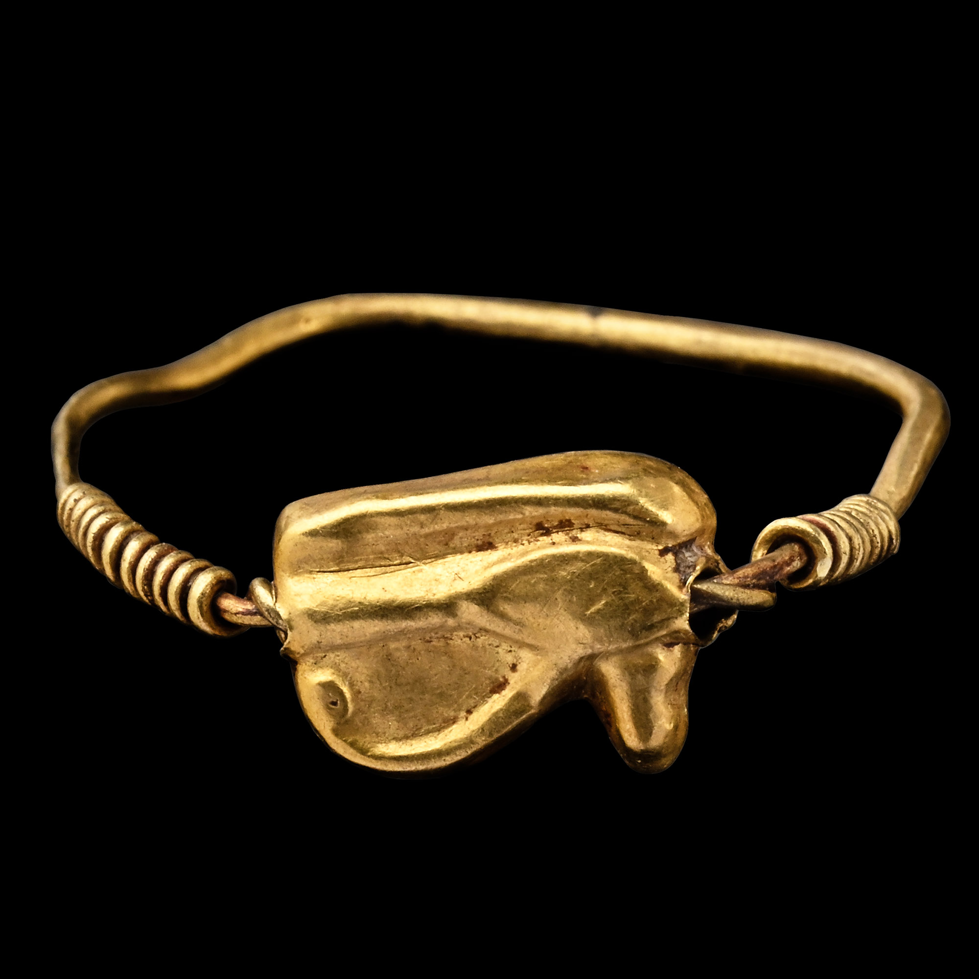 Graeco-Egyptian Gold Swivel Ring with Wedjat-eye