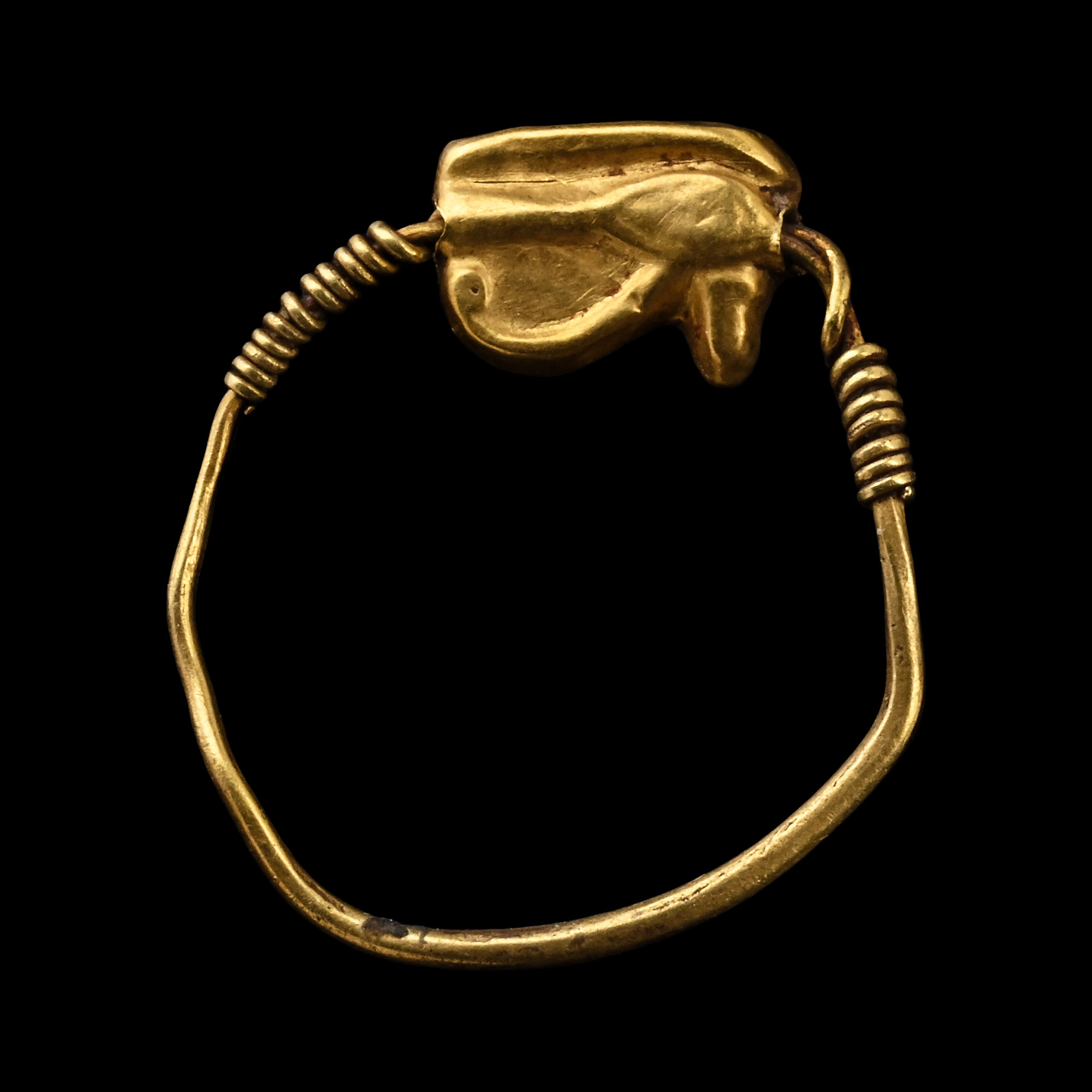 Graeco-Egyptian Gold Swivel Ring with Wedjat-eye