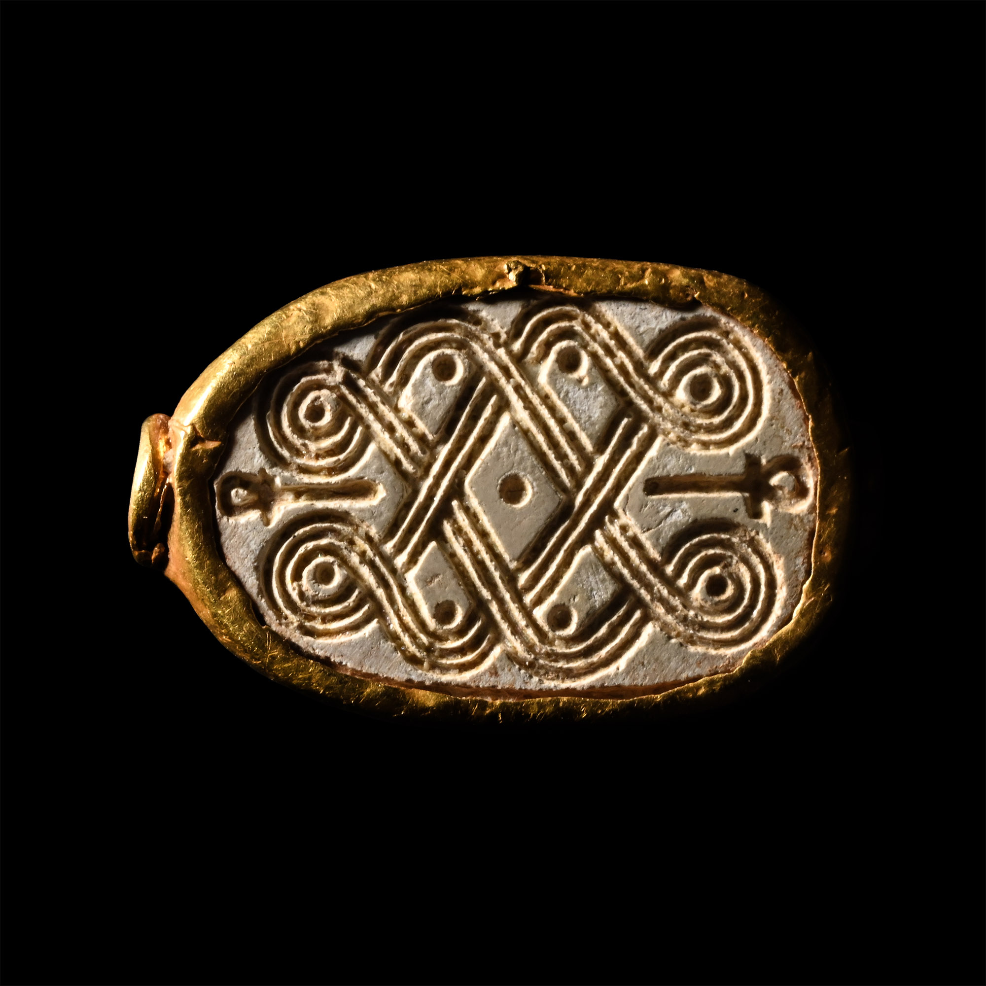 Egyptian Steatite Scarab with Interlocking Scrolls in Gold Mount