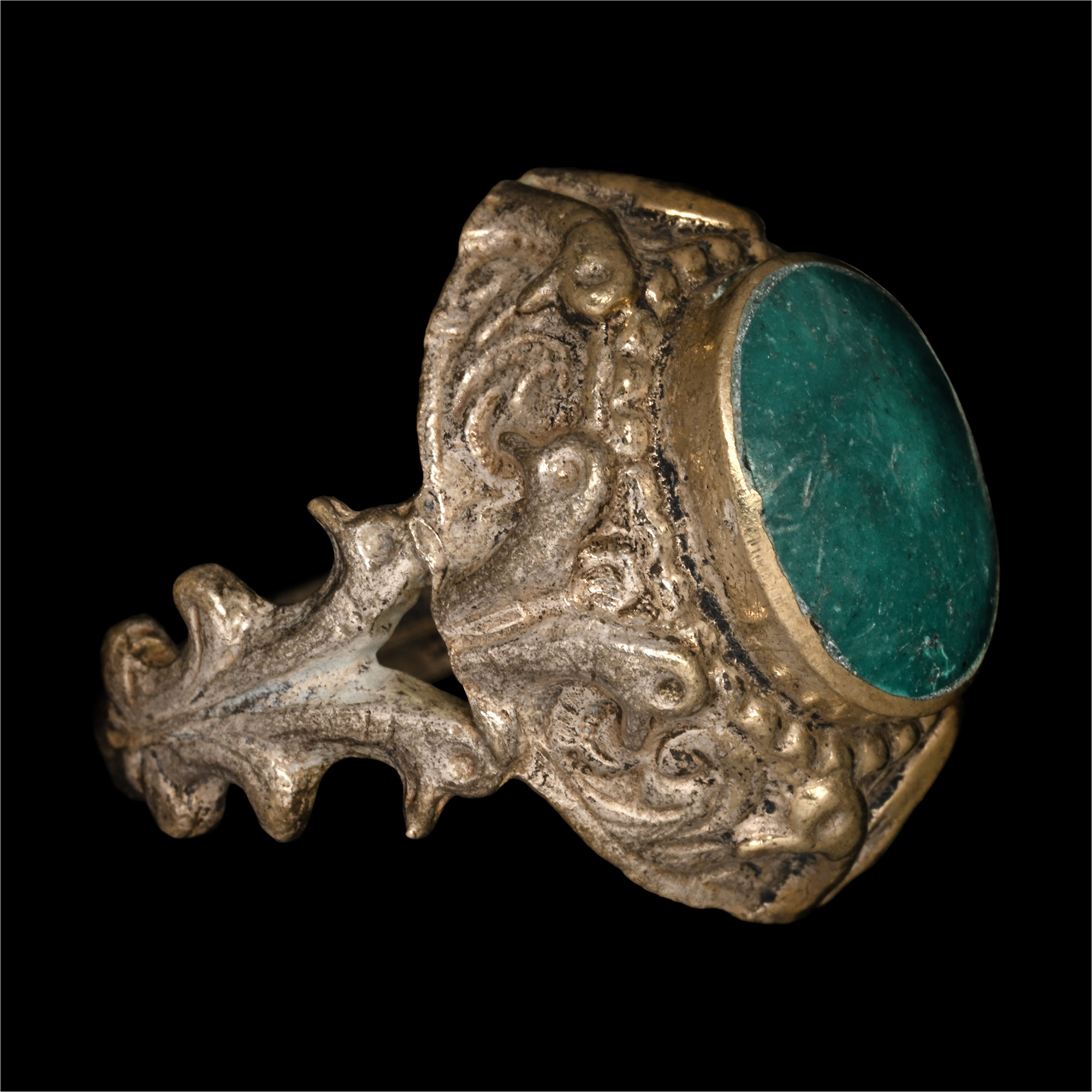 Bedouin Silver-Coloured Ring with Green Cabochon