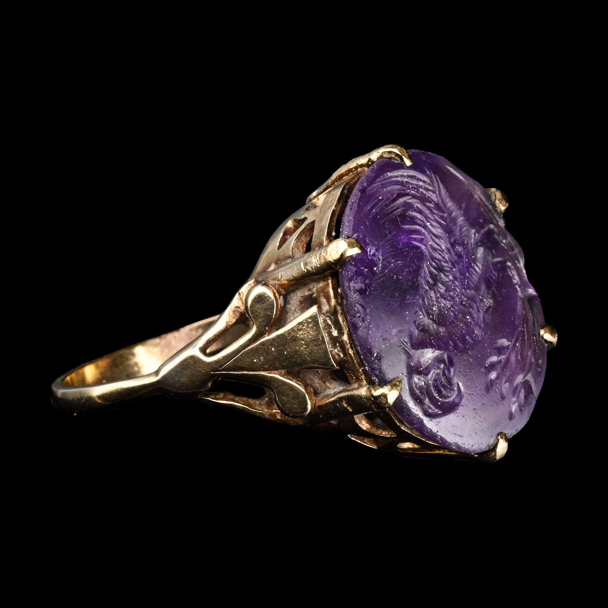 Moghul Amethyst Gemstone with Parrot Perched on Olive Branch in Gold Ring
