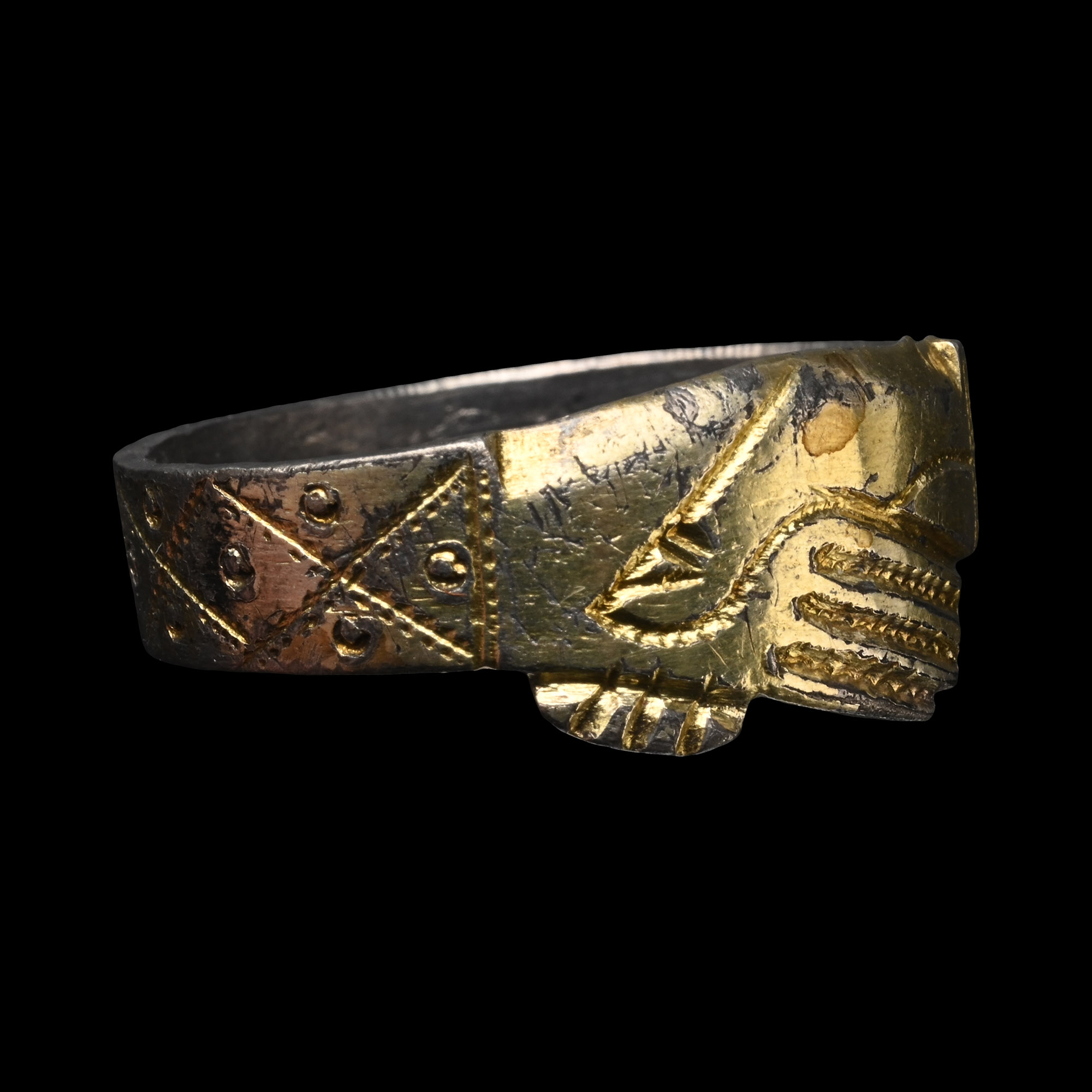 Medieval Silver-Gilt Fede Ring