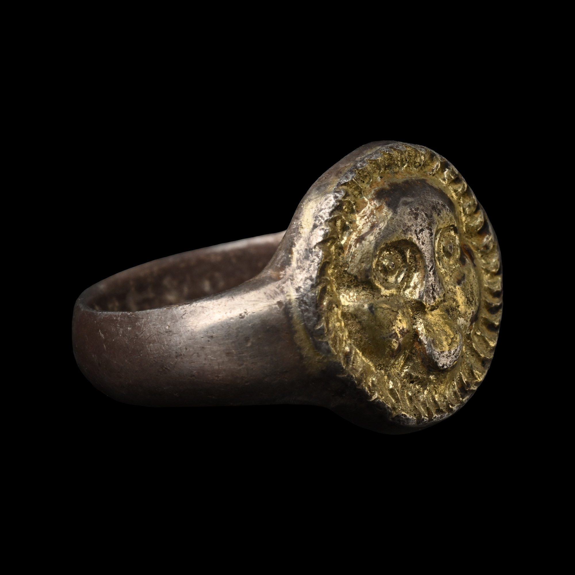 Greek Style Silver-Gilt Ring with Gorgoneion