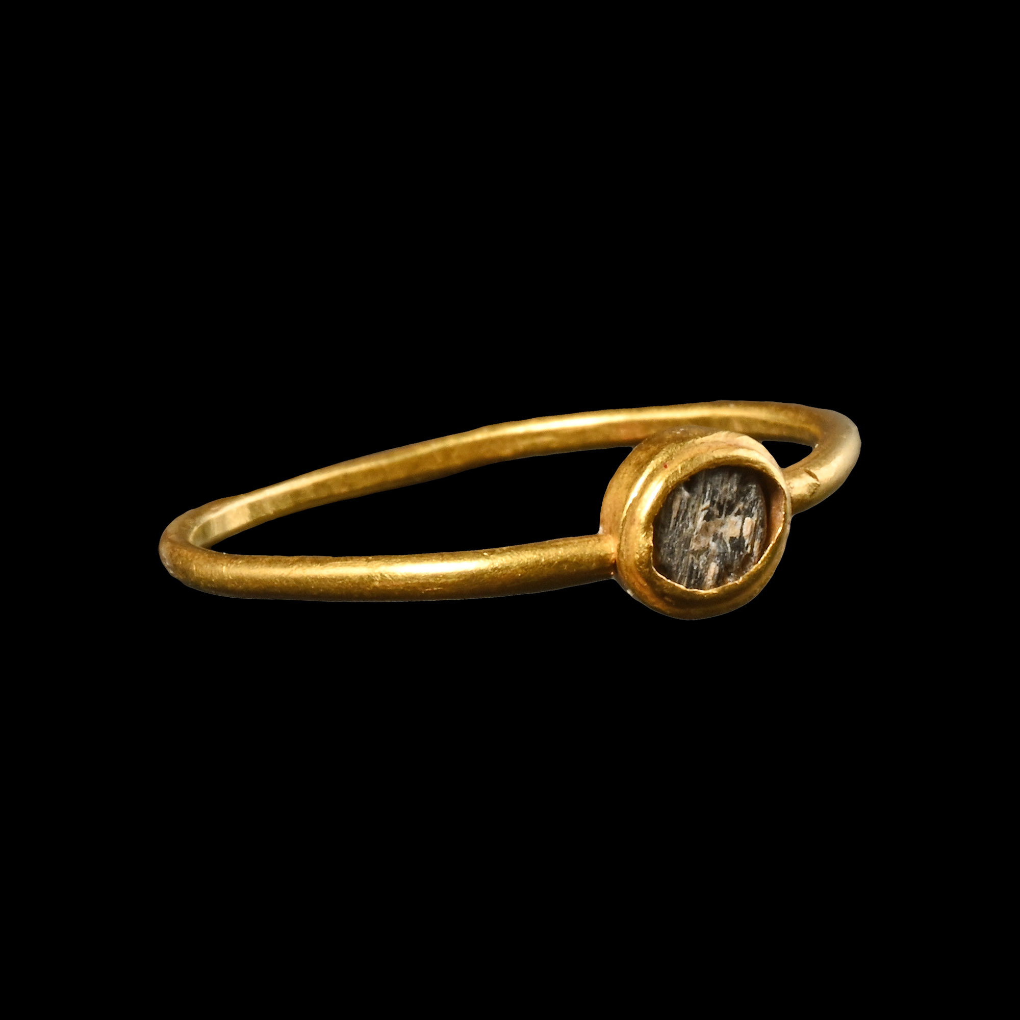 Roman Gold Ring with Glass Inlay
