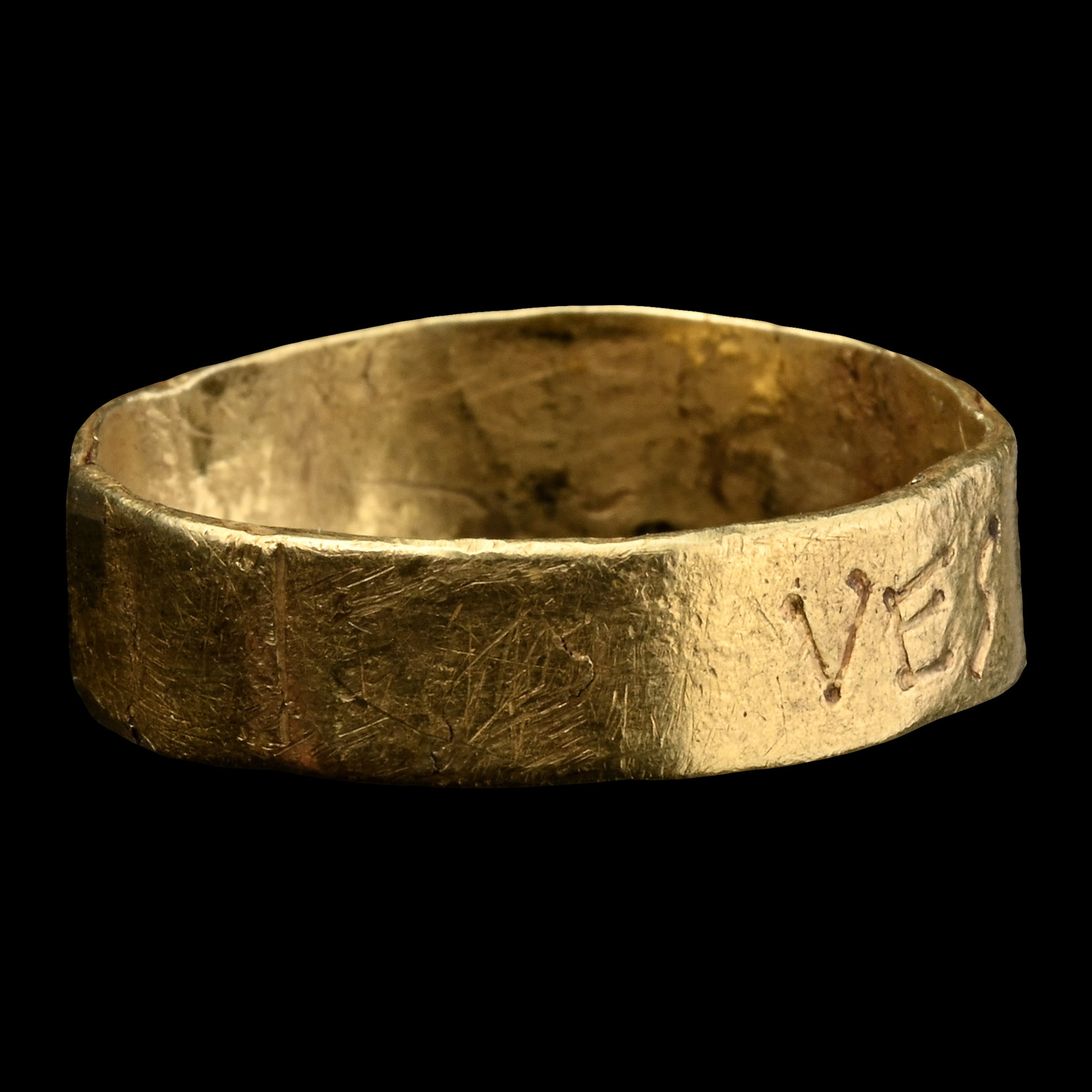 Roman Gold Military Ring with VES