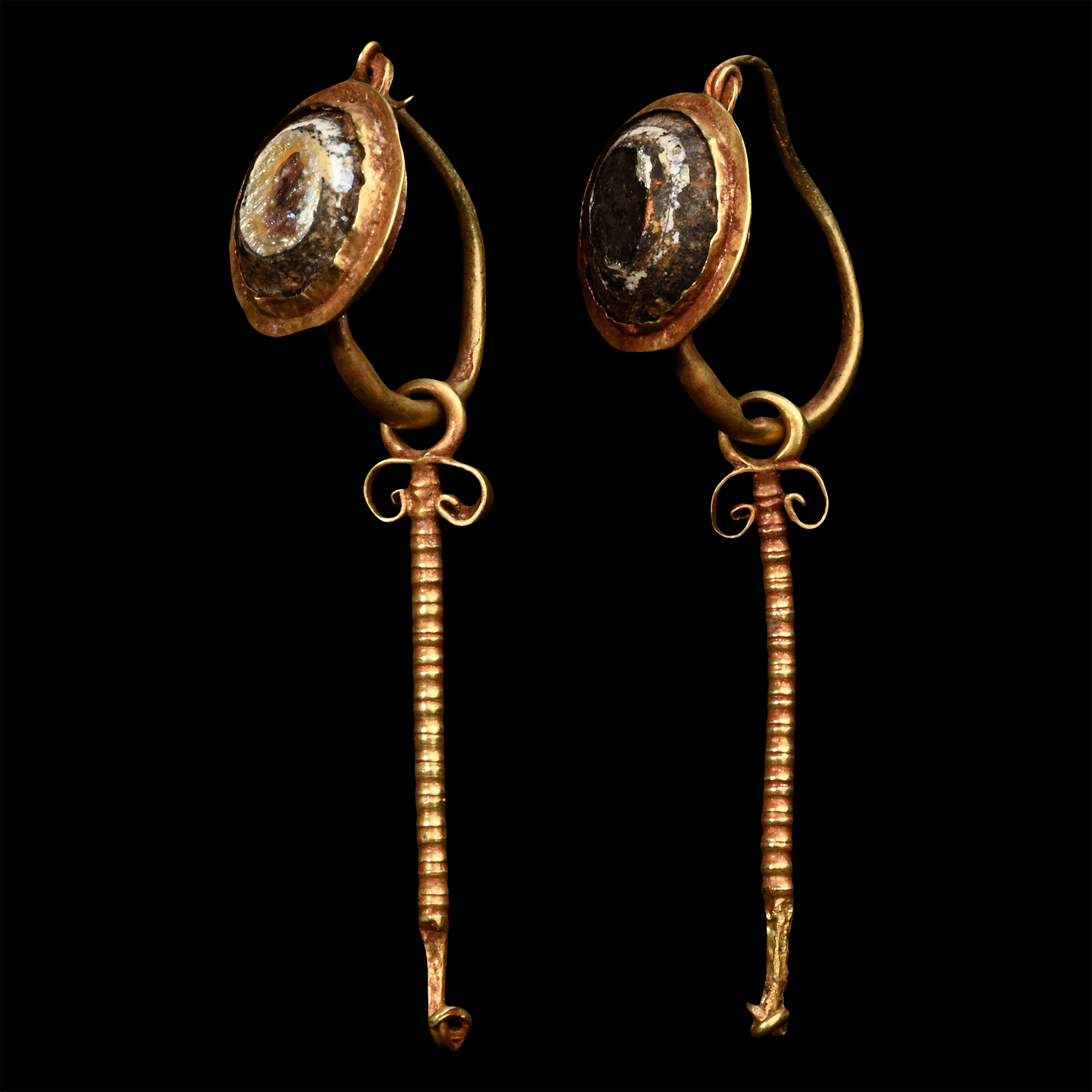 Roman Gold Earring Pair