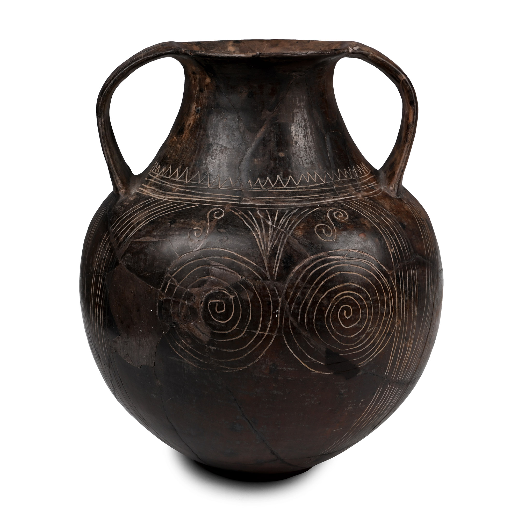 Etruscan Impasto Terracotta Spiral Decorated Amphora