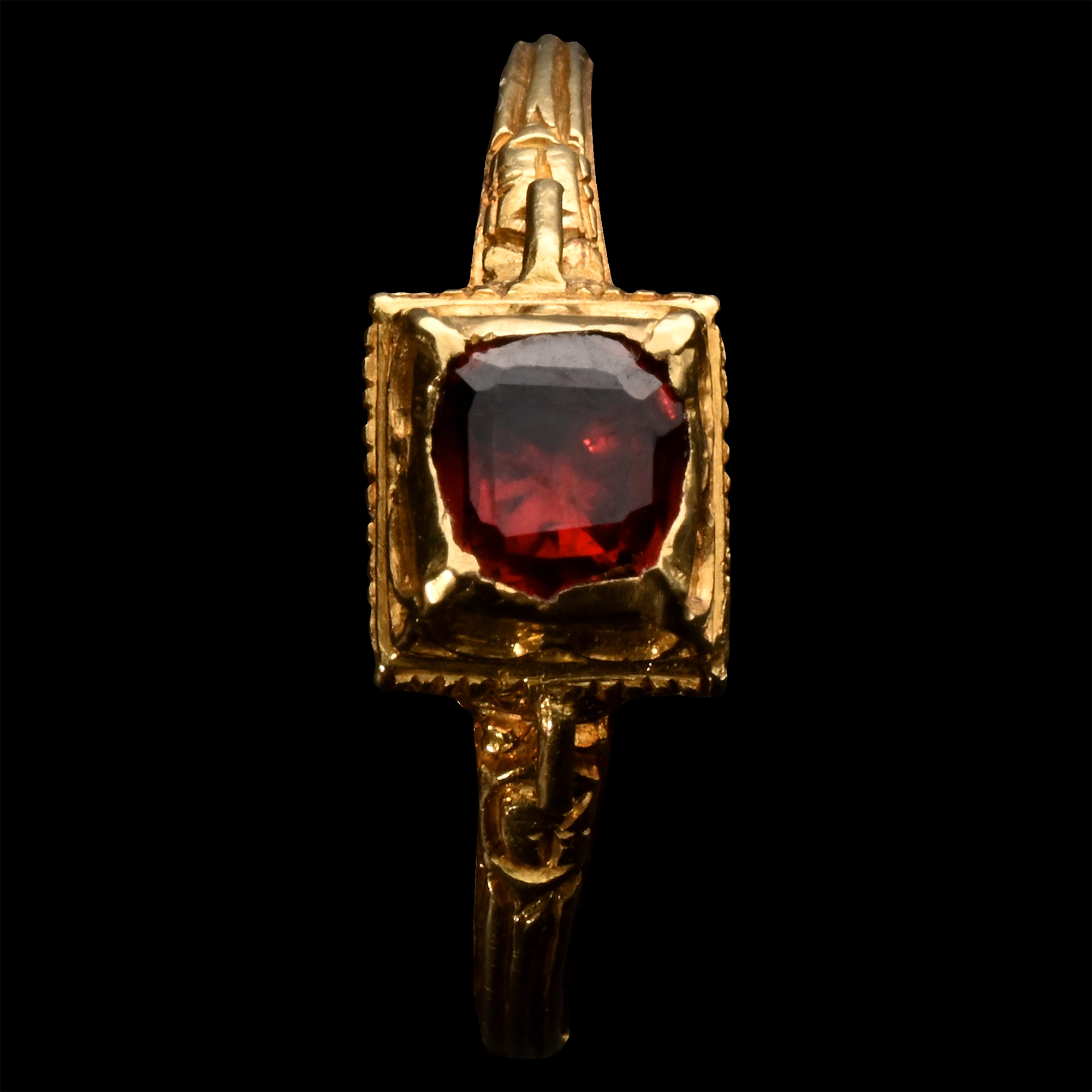 Renaissance Gold Ring with a Table-Cut Garnet