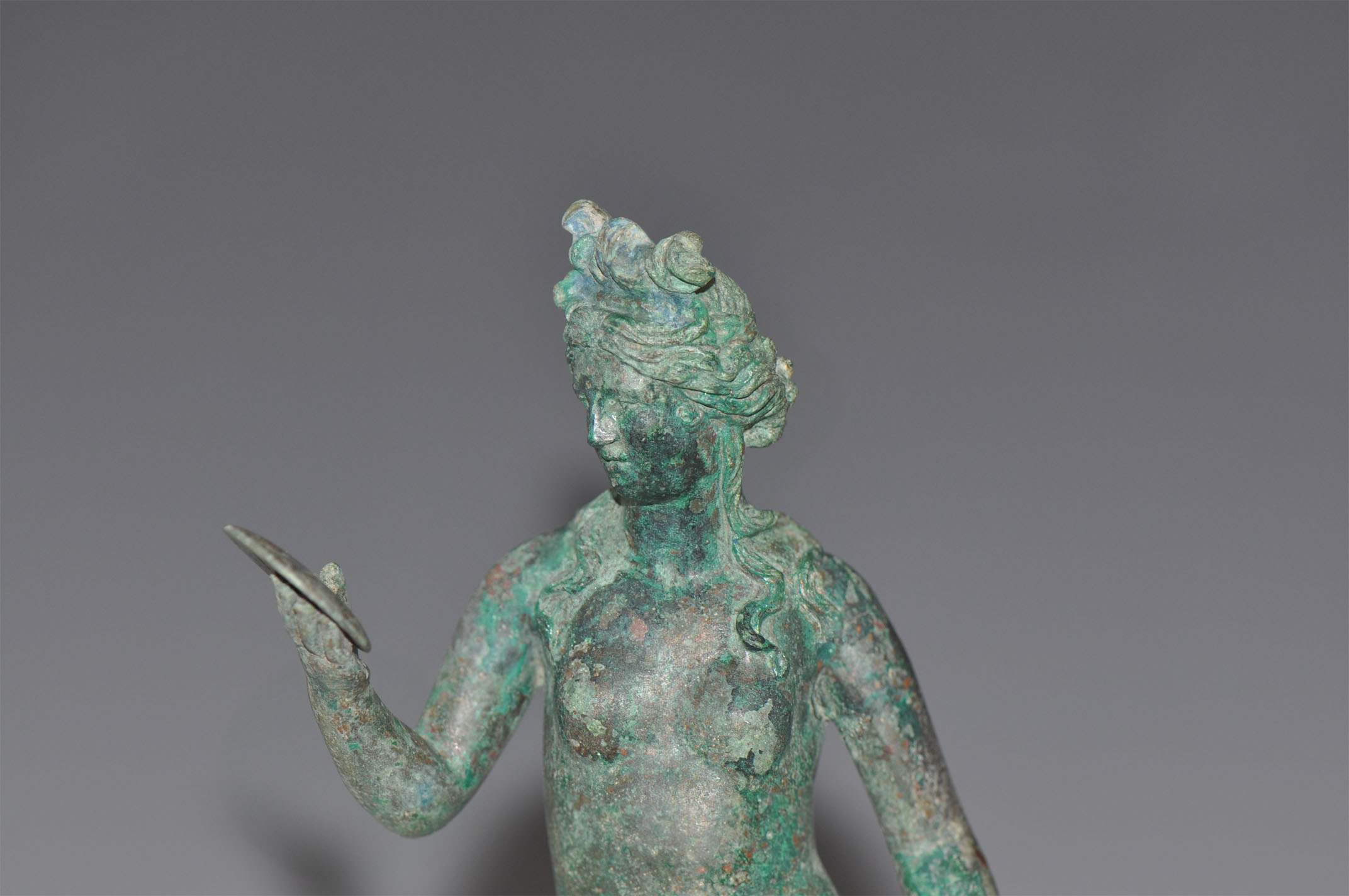 Roman - Important Statuette - Aphrodite