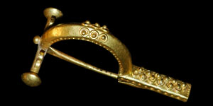 Roman - Gold Crossbow Brooch