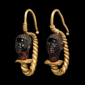 Graeco-Roman Gold Earring Pair with Nubian Heads