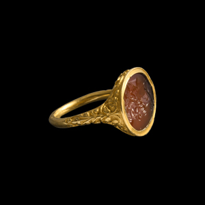 The Hedingham Castle Estate Elizabethan Gold Ring with Edward de Vere as Emperor