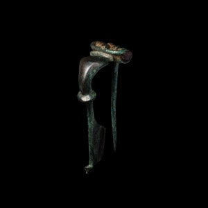 Trumpet-Shaped Bow Brooch