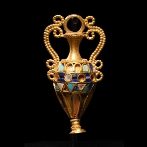 Hellenistic Gold Amphora Pendant Inlaid with Gemstones