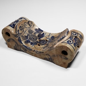 Chinese Qing Blue and White Headrest
