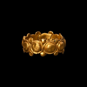 The Brookland Late Tudor Love is the Bond of Peace Gold Posy Ring