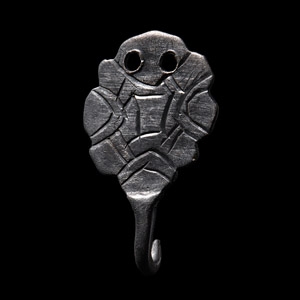 Saxon Silver Dress Hook