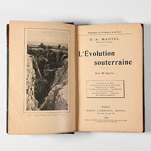 Natural History Books - Martell - LEvolution Souterraine