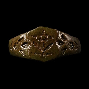 Post Medieval Ring with Flower on Shield
