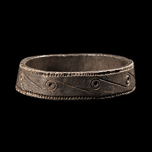 Roman Silver Ring with Wave Design