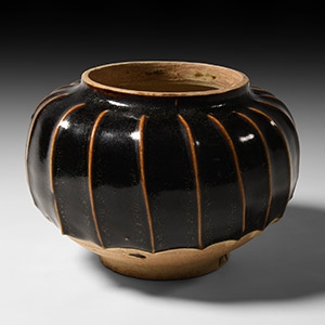Chinese Cizhou Glazed Jar