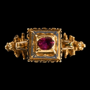 Renaissance Gold Ring with Ruby and Enamelling
