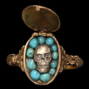 Georgian Gold Locket Ring with Skull