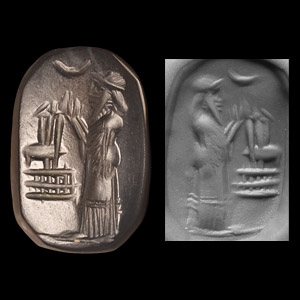 Neo Babylonian Agate Stamp Seal with King Worshipping