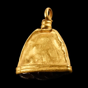 Viking Age Gold Elf Shot Pendant