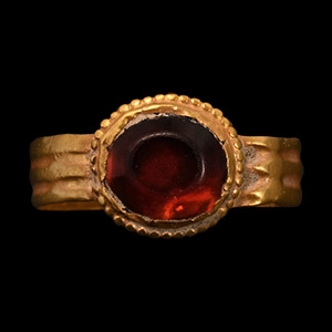 Roman Gold Ring with Garnet Gemstone