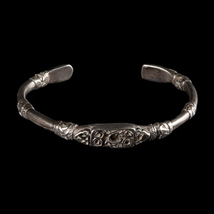 Silver Decorated Bracelet