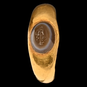 Roman Gold Ring with Fortuna Gemstone