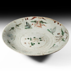 Chinese Ming Ceramic Provincial Charger