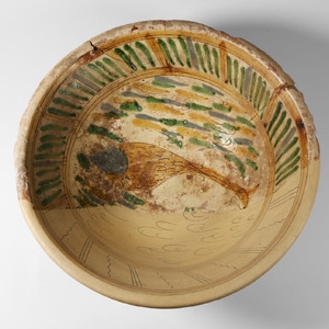 Large Byzantine Glazed Bowl with Swimming Fish