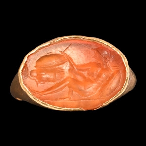 Roman Gold Ring with Warrior Gemstone