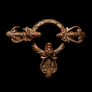 Viking Bronze Strap Distributor with Beast Heads