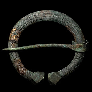 Large Viking Age Bronze Decorated Penannular Brooch