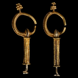 Roman Gold Earrings