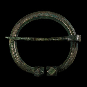Large Viking Age Heavy Bronze Penannular Brooch