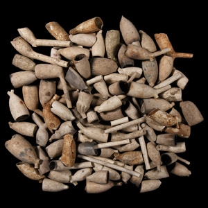 Post Medieval Decorated Pipe Bowl Group