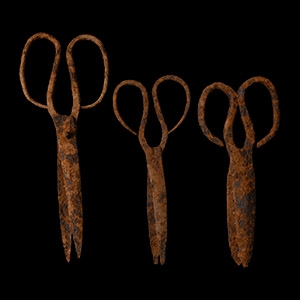 Medieval Iron Scissors Group