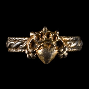 Medieval Silver-Gilt Ring with Crowned Heart