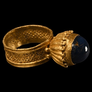 Byzantine Gold Ring with Sapphire
